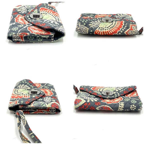 Vera Bradley Nomadic Floral set of Wristlet and Makeup Bag - Picture 5 of 12